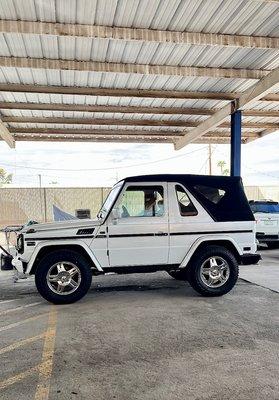 Mercedes G Wagon coupe. Customer's Vehicle came in for top fender flat lights replacement