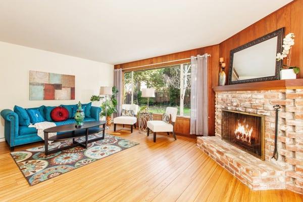 This room was so inviting that visitors would almost always take a seat to discuss the home's amenities.