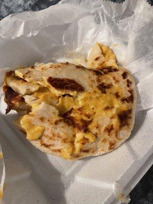 Ordered pupusas revueltas and got a tortilla filled with American cheese.