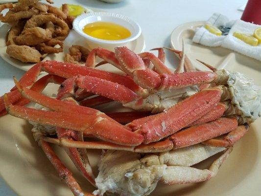 Crab legs, delicious!