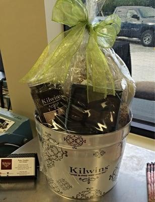 Kilwins gift basket giveaway...yum!