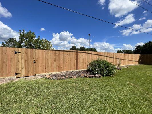 6 Foot Tall Cedar Privacy Fence With Baseboard