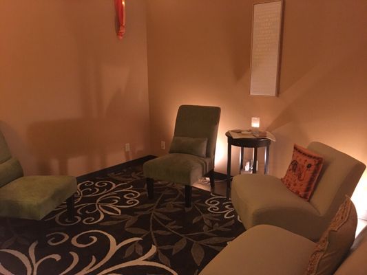 Hosting meditation and Reiki classes