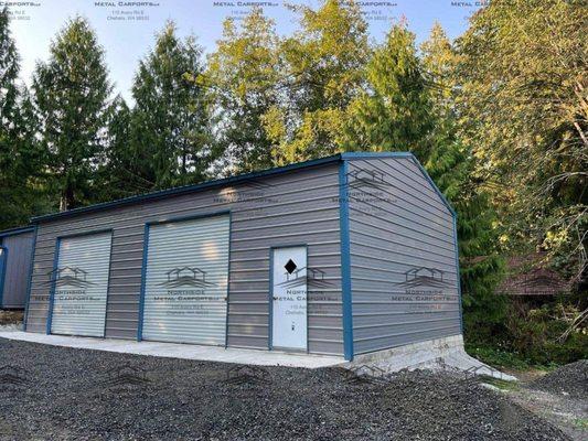 A-Frame Vertical with roll up doors on the side