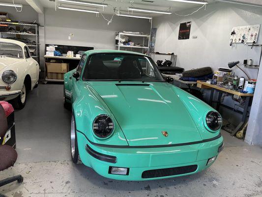 Check out this beautiful backdate that happened to be at his shop when stopped by to pick up my 993.