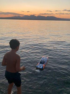 RC Boat