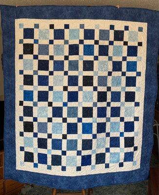 Second quilt, quilted at Dawn's