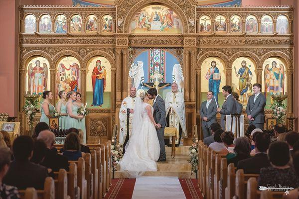 The Kiss at the end of the wedding ceremony at Annunciation Greek Orthodox Church in Memphis, TN