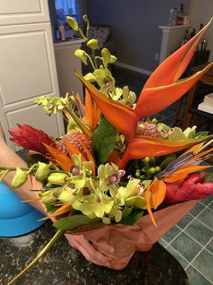 Stunning tropical arrangement