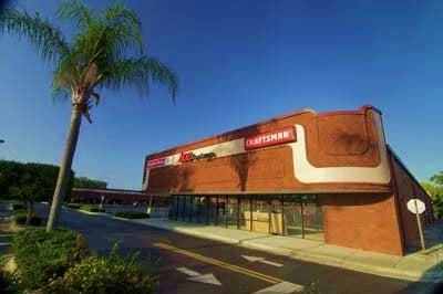 Side view of Palm Harbor Ace Hardware, which is in the plaza with the VA and SAS shoes.