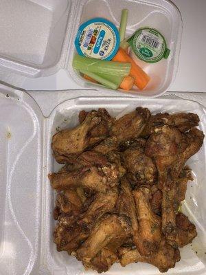 RANCH WINGS EXTRA CRISPY AND SWIMMING W/ blue cheese & Ranch dressing