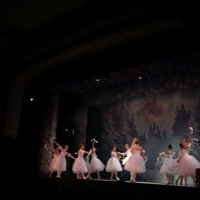 Dance of the sugar plum fairies...