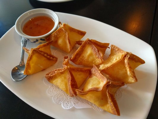 Crab rangoons