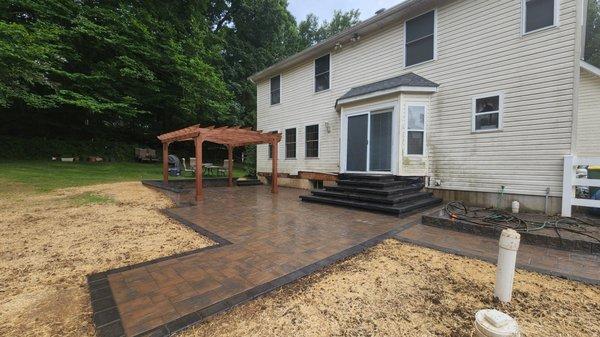 Paver patio in deck out, patio with walkway  grill oaver area, new garden design bed and steps