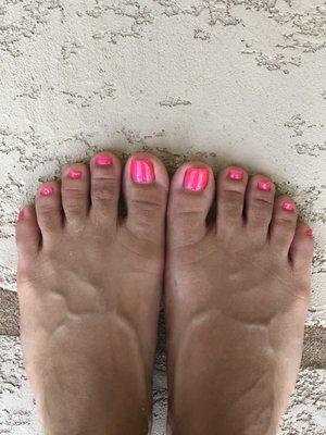 Gel pedicure