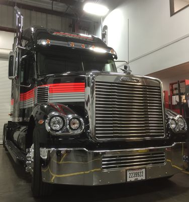 Freightliner Coronado