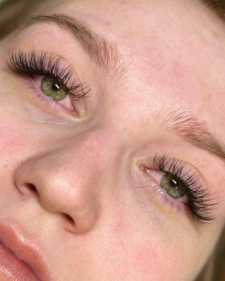 Classic lash extensions