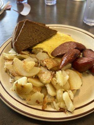 Breakfast Americana with kielbasa