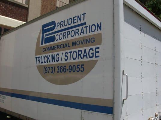 Company logo 2 / side of the truck