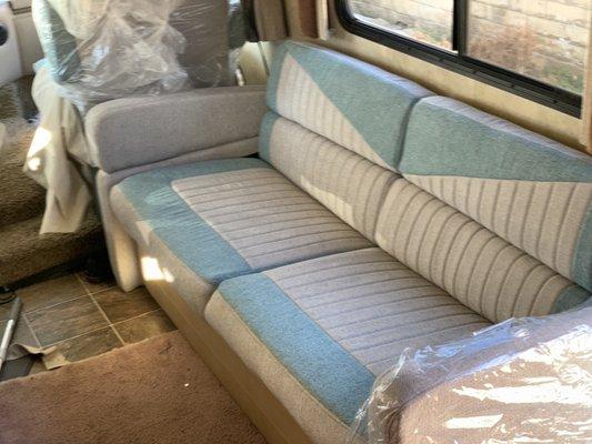 Motohome couch