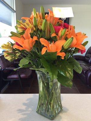 A new patient bought flowers for the office. He was happy with our service. Thank you Damian for the flowers!