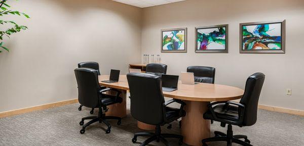 Private meeting rooms for depositions, mediations, interviews.