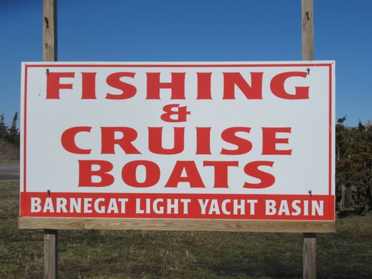 Catch the vibe of the Barnegat Light with a cruise on the waterways of LBI