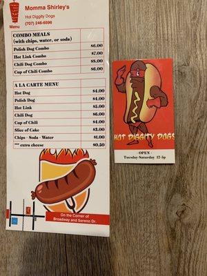 Momma Shirley's Hot Diggity Dogs menu & hours