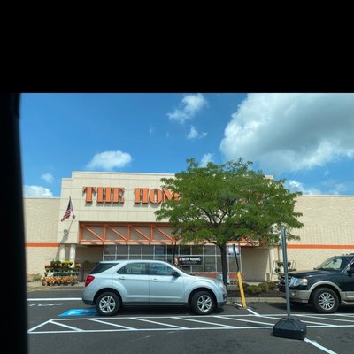 Exterior of Home Depot