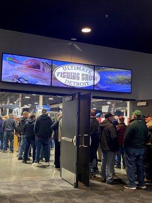 Ultimate Fishing Show