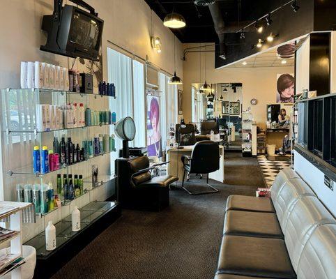 Anything Goes Salon