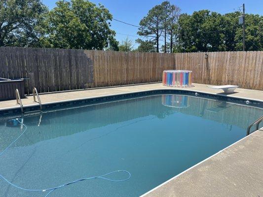 Fence Cleaning.                  Pool Deck Cleaning. Driveway Cleaning. Roof Cleaning.     Gutter Cleaning.