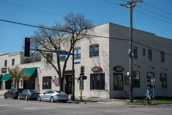 We're at the corner of 28th St & Lyndale Ave in Minneapolis.