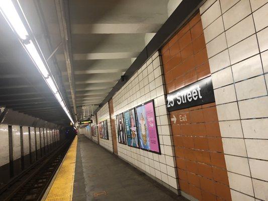 MTA  25th Street Subway Station