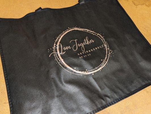 Tote bags printed with plastisol Metallic Rose Gold ink