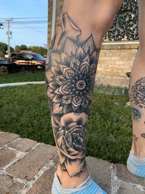 Geometric and floral leg sleeve by Frank @jurassicfrank