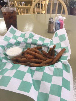 Fried green beans...I've heard these are awesome. And from the first bite I took...bomb!!  Outstanding is an understatement...wow!!!