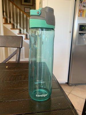 3 pack of Contigo water bottles