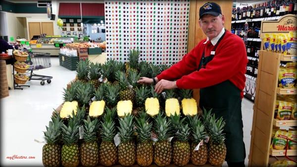 Dave's Fresh Dole Pinapple!