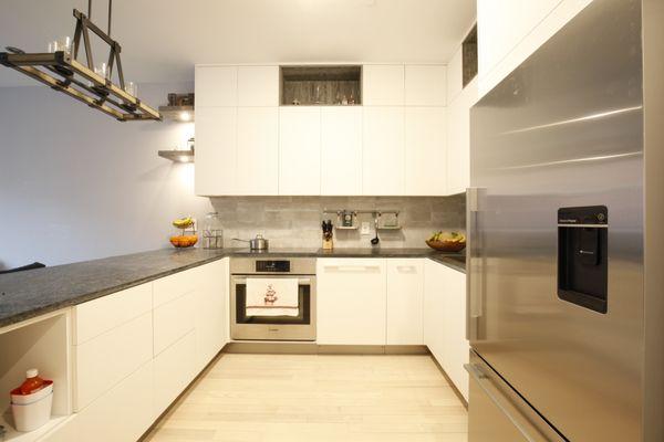 Contemporary Open Kitchen South Slope Apartment