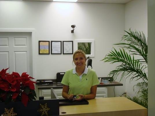 Our friendly staff will offer you top cash for your jewelry and precious metals.