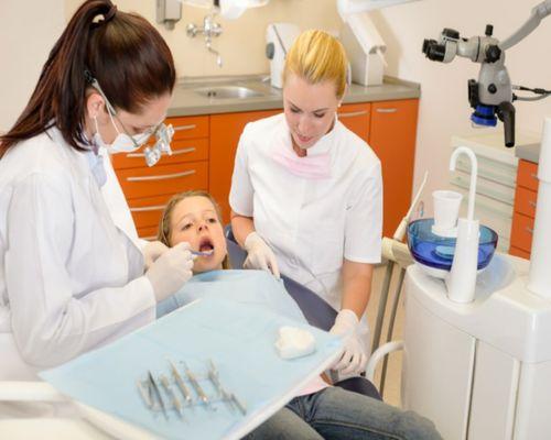 Dental Assistant Course