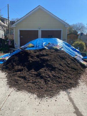 16 yards of mulch