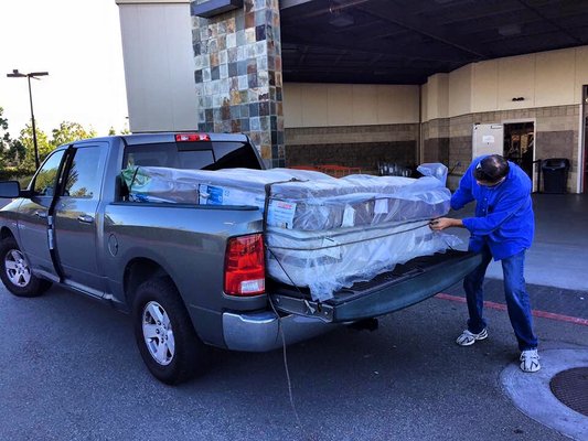 GoShare mattress delivery from Costco