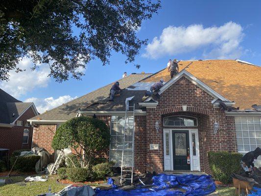 Roof Replacement in Houston