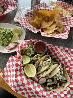 4 Tacos Lunch Guacamole and Chips