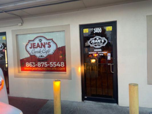 Jeans Creole Cafe