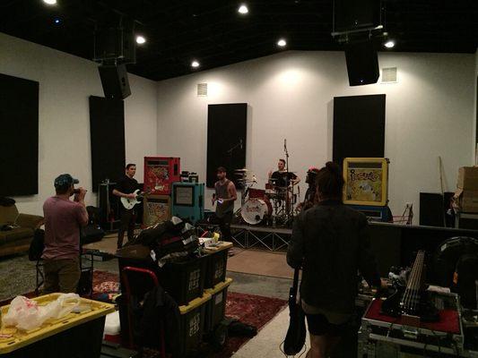 Issues pre-tour rehearsal in SoundLab event room