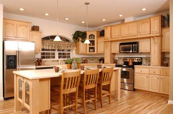 Quality kitchen cabinet refinishing