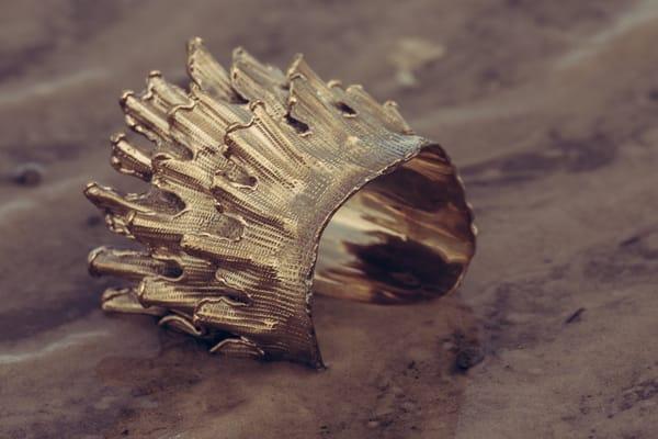 Spiny Conch Shell Cuff in Tumbaga (brass)